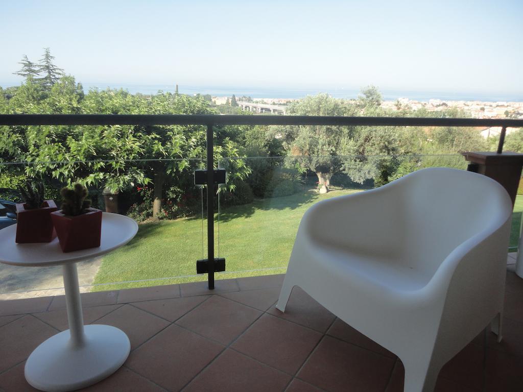 Villa Zagara Luxury Bed And Breakfast Pescara Rom bilde
